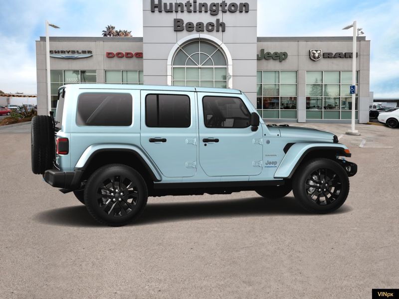 2024 Jeep Wrangler 4xE Sahara 4x4Image 15