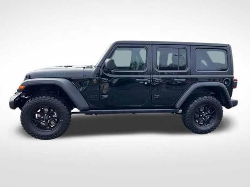 2025 Jeep Wrangler 4-door WillysImage 4