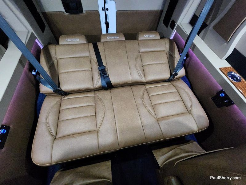 New 2026 RAM Promaster 2500 Slt+ Window Van High Roof 159' Wb