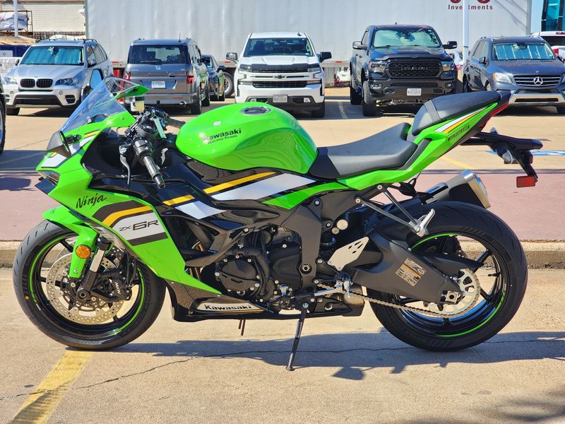 Genuine Kawasaki Triple Clamp Emblem – ZX-6R/9R/12R/14R 2000-2025 – 56052-1202