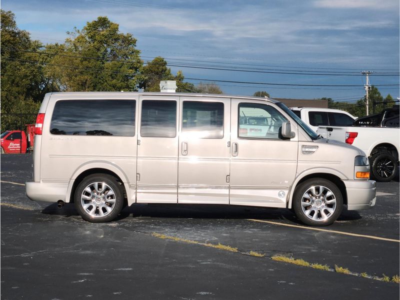 Used 2022 GMC Savana Cargo 
