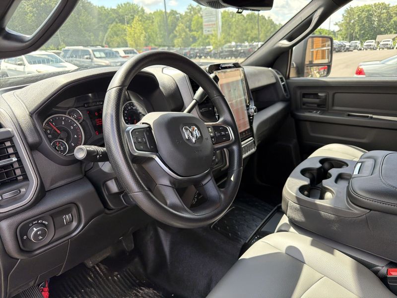 New 2026 RAM 3500 Tradesman Crew Cab Chassis 4x4 60