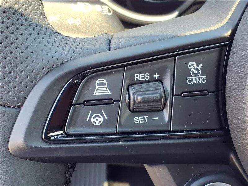 New 2026 Alfa Romeo GiuliaImage 16