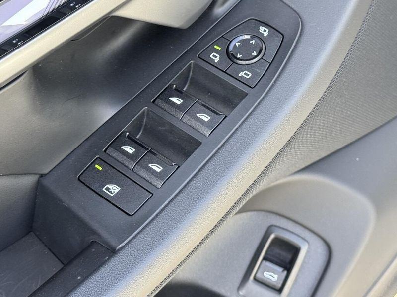 2024 BMW i5 eDrive40Image 20