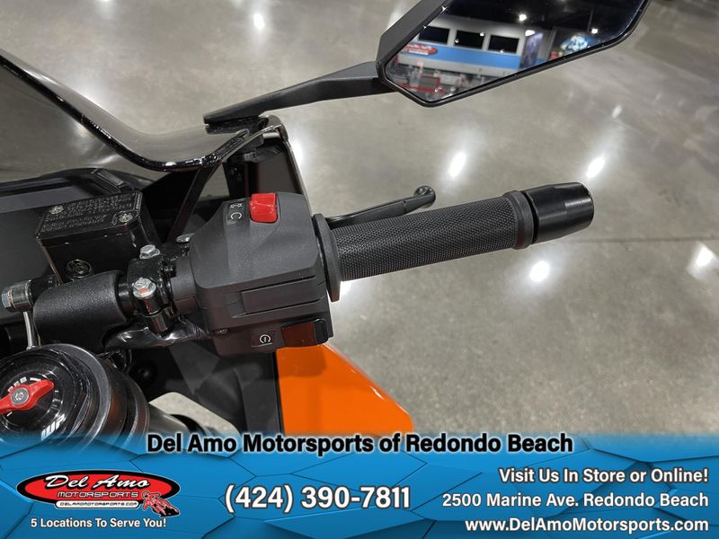 New 2024 KTM RC 390 Image 13