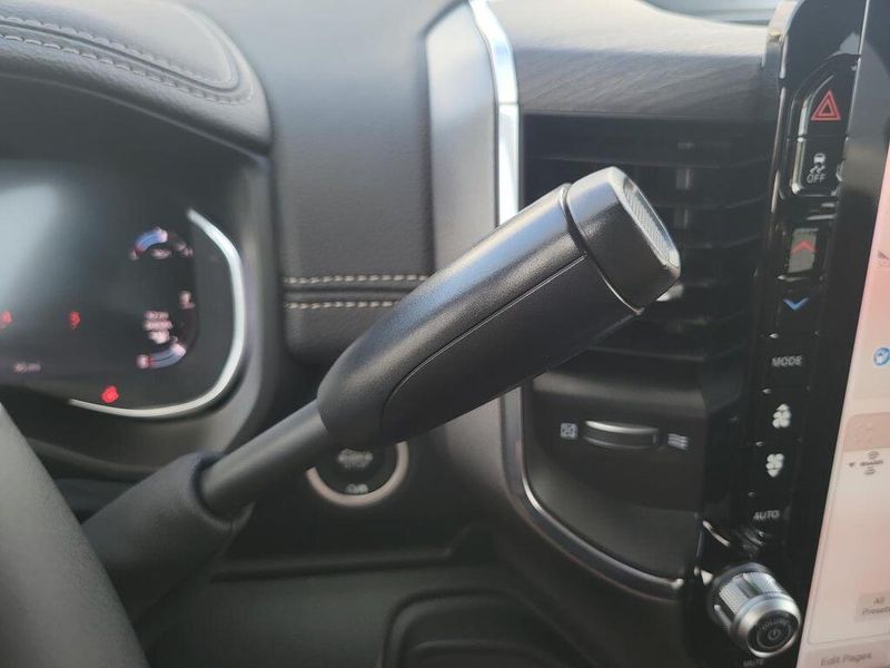 2025 RAM 2500 Laramie Mega Cab 4x4 6