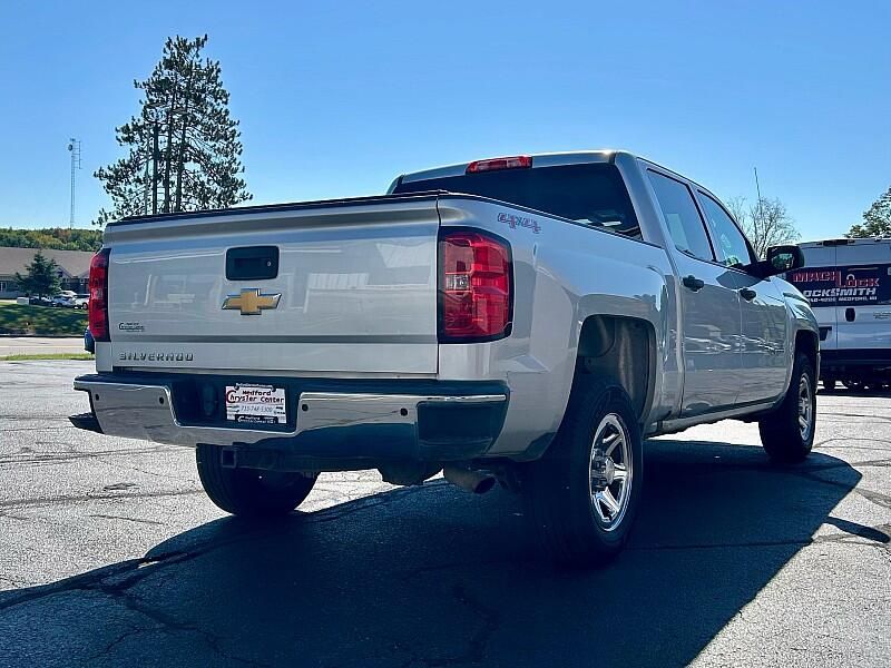 2017 Chevrolet Silverado 1500 LS photo 6