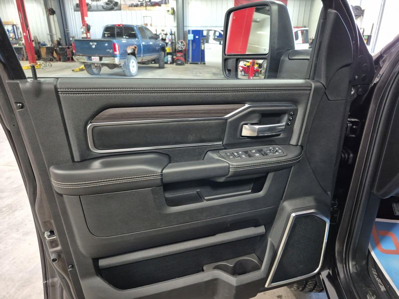 2025 RAM 2500 Laramie Crew Cab 4x4 6