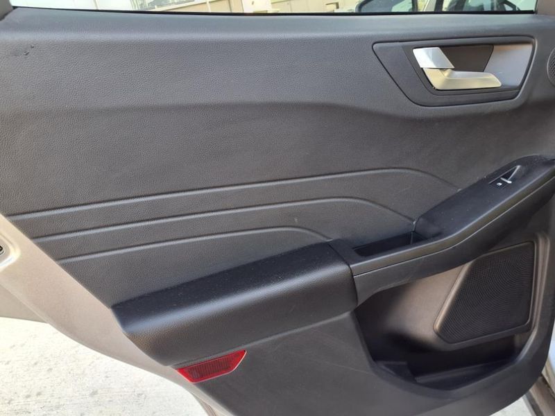 Used 2021 Ford Escape Hybrid TitaniumImage 26