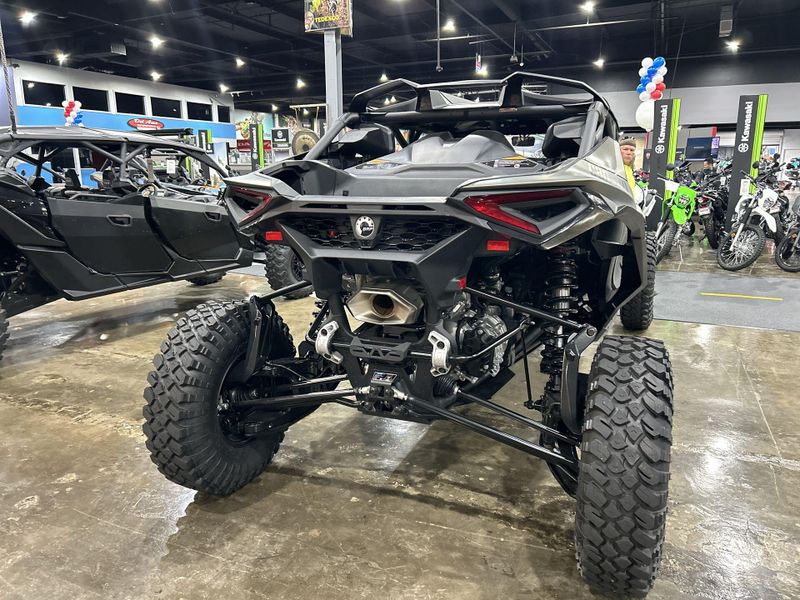 New 2026 Can-Am MAVERICK R MAX X RC WITH SMART-SHOX 999T DCT Image 13
