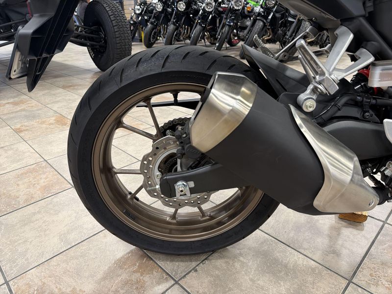Used 2024 Honda CB300R ABS Image 21