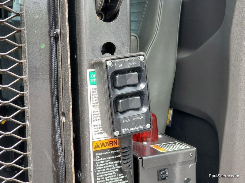 2020 Ford Transit-350 Passenger Van XLImage 10