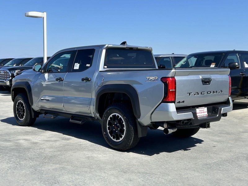 2024 Toyota Tacoma TRD Off RoadImage 5