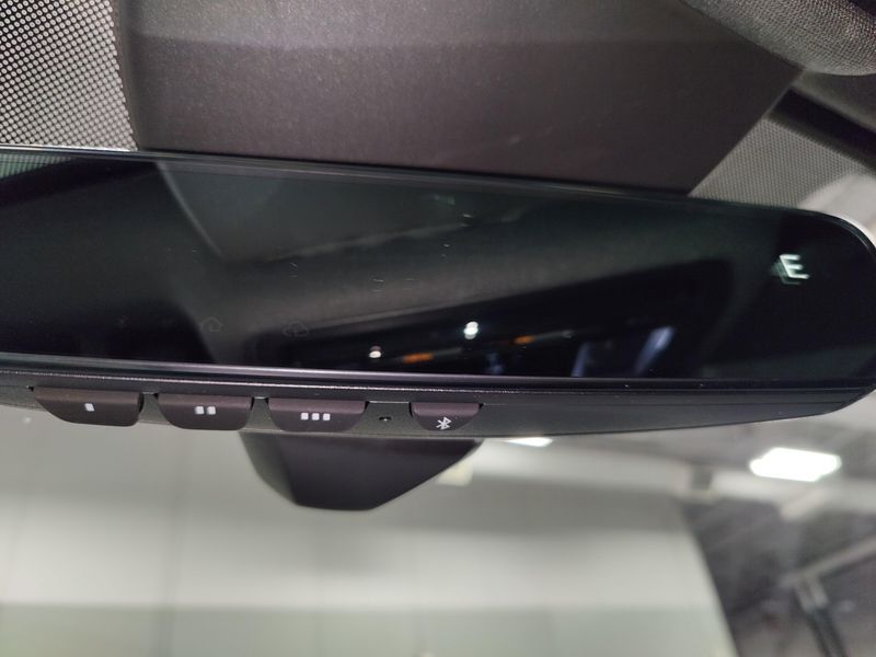 Used 2023 Volkswagen ID.4 S w/Glass RoofImage 28
