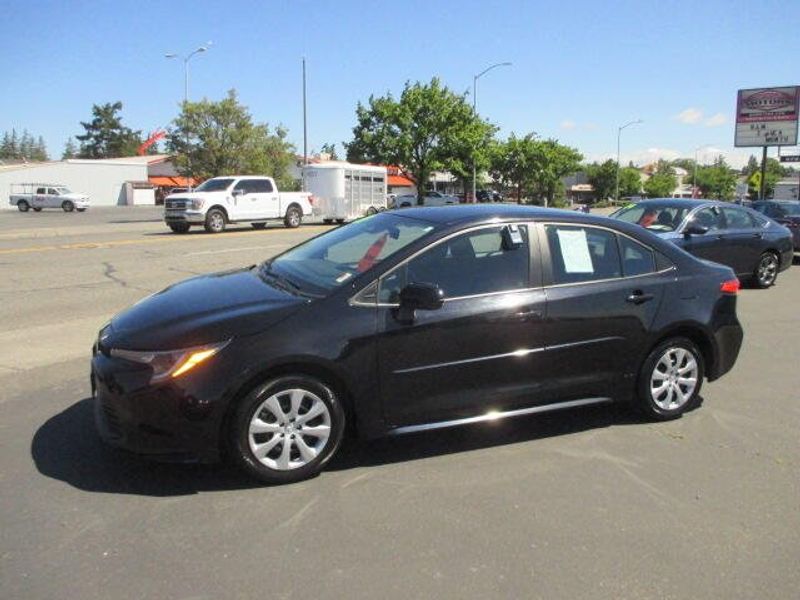 Used 2024 Toyota Corolla LEImage 1