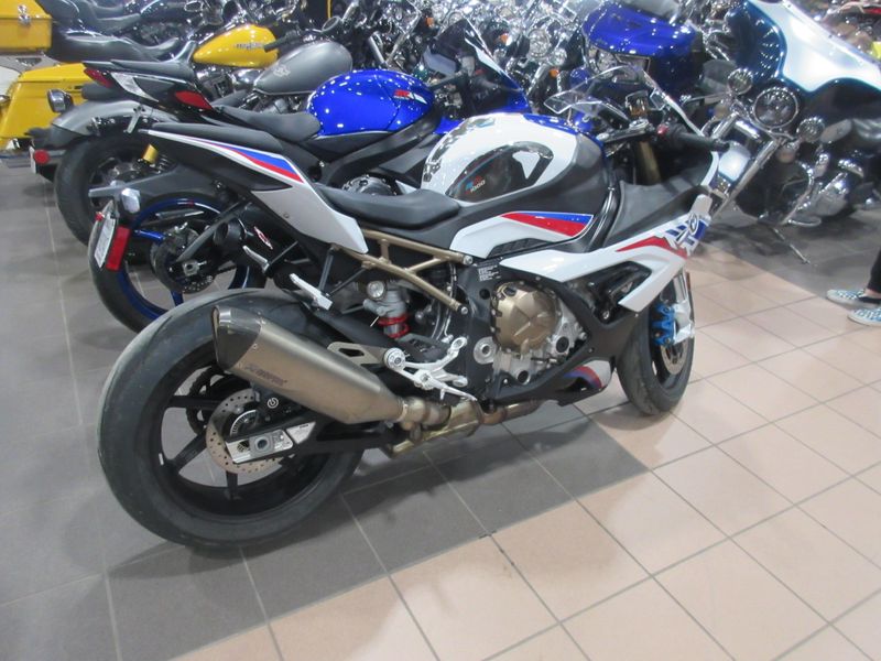 USED 2022 BMW S 1000 RR Image 5