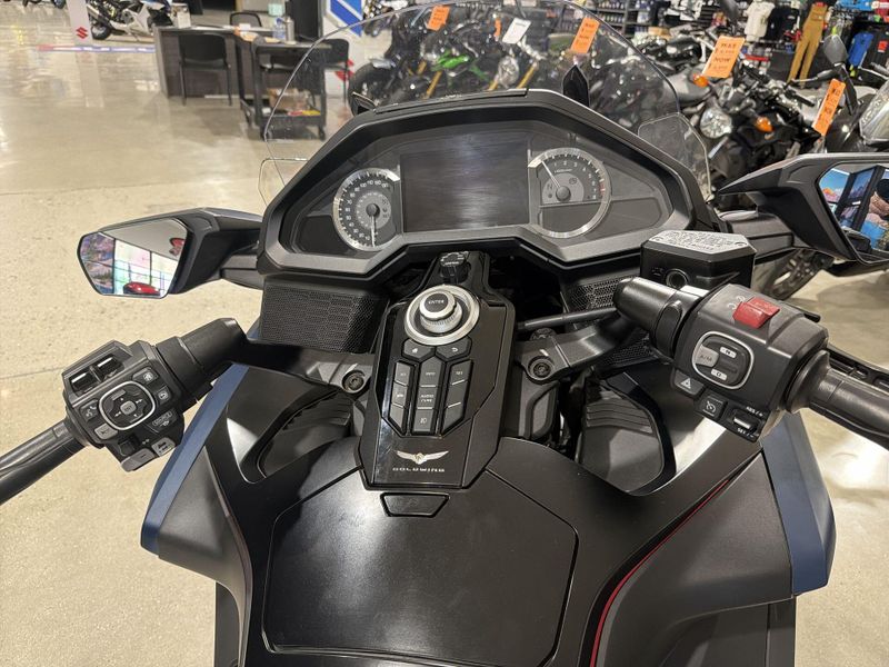 Used 2022 Honda GOLDWING DCT Image 23
