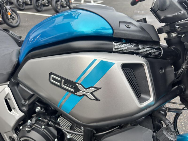 2024 CFMOTO CLX 700 - ZEHPHYR BLUE 