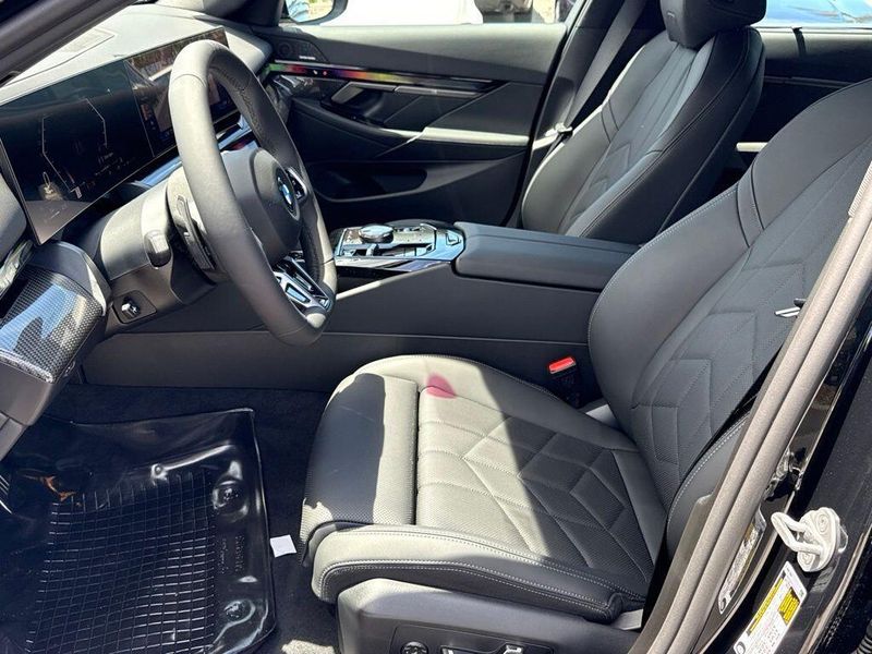 New 2027 BMW 5 Series 530iImage 17