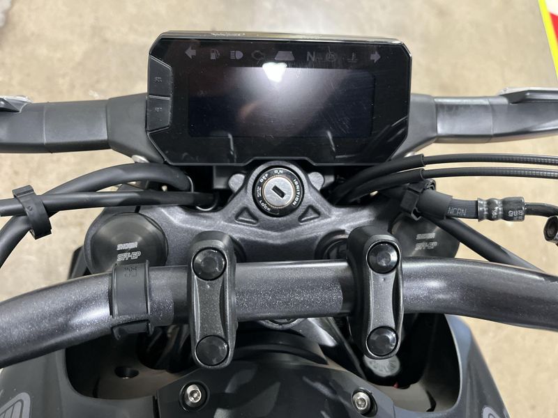 Used 2025 Honda CB300R ABS Image 15