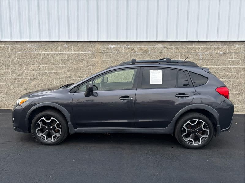2014 Subaru Crosstrek Premium photo 2