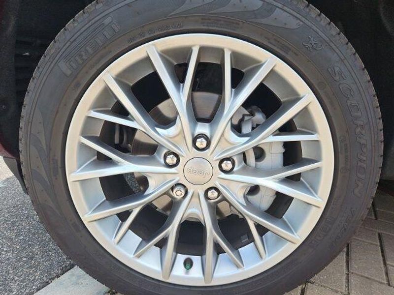 Used 2024 Jeep Grand Cherokee Summit