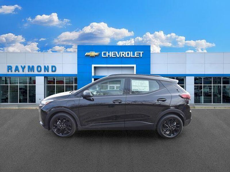 New 2027 Chevrolet Bolt EV RSImage 7