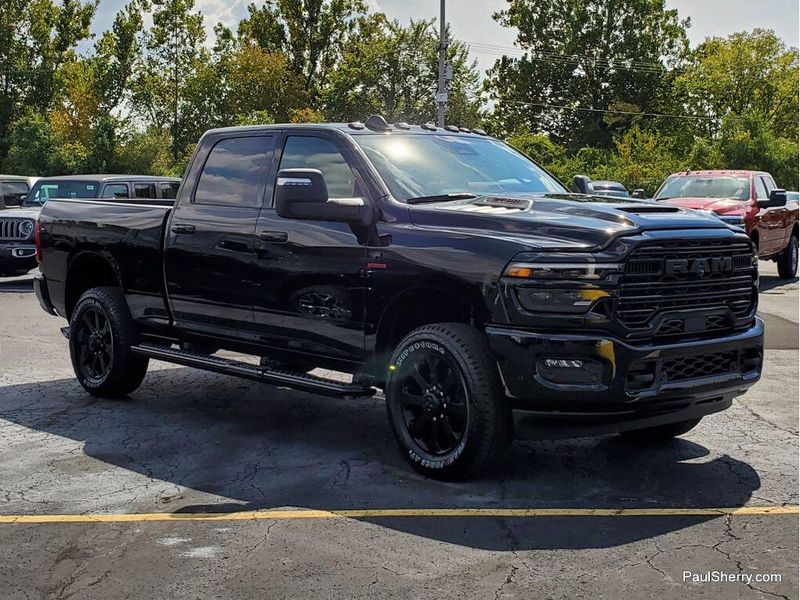 New 2026 RAM 2500 Laramie Crew Cab 4x4 6'4' Box