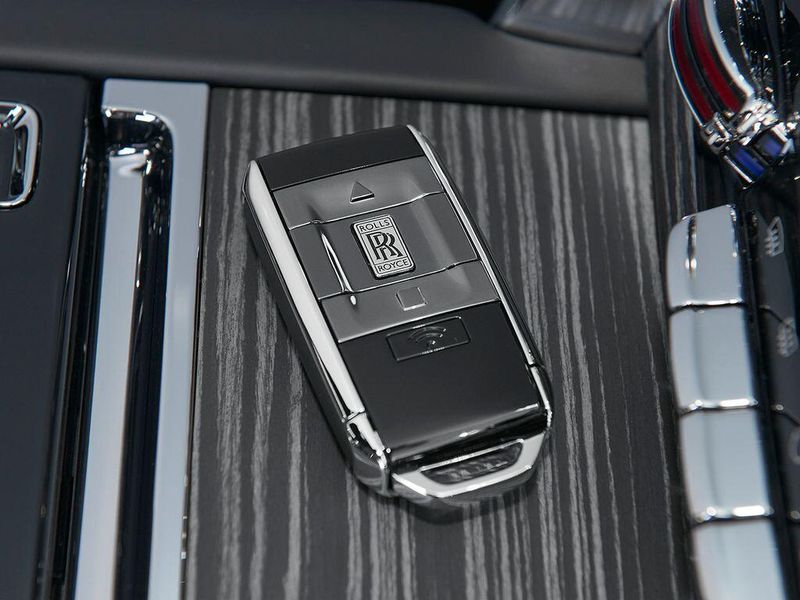 New 2026 Rolls-Royce Cullinan Image 17