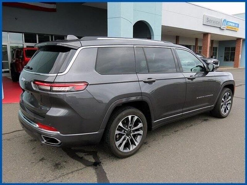 2022 Jeep Grand Cherokee L OverlandImage 7