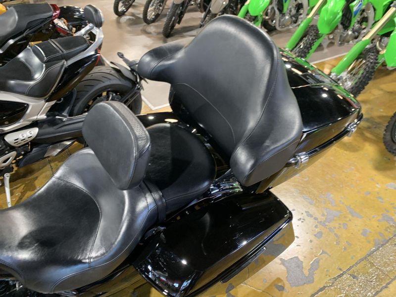 Used 2015 Harley-Davidson ROAD GLIDE SPECIAL Image 22