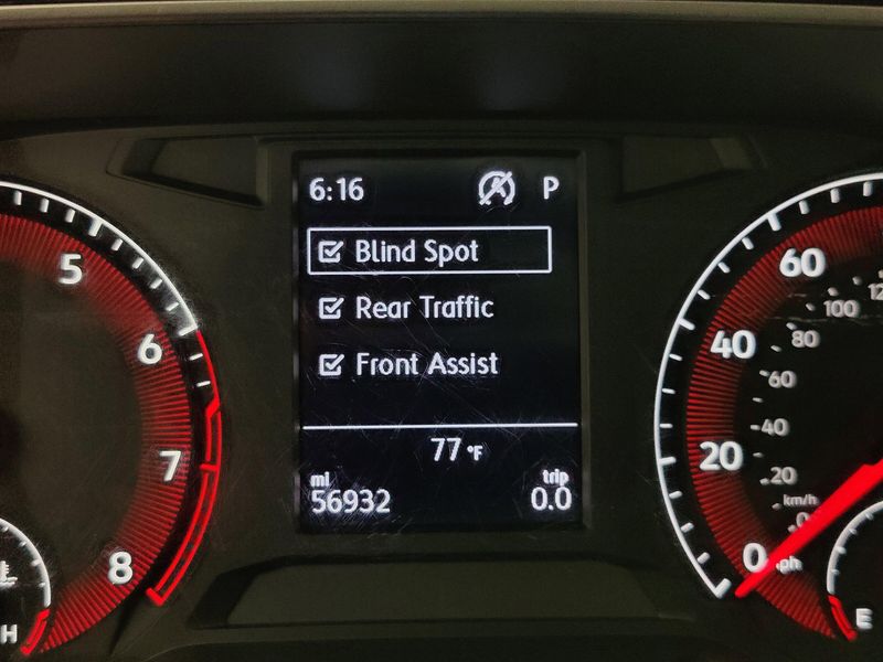 2021 Volkswagen Jetta SE w/Sunroof & Cold Weather PkgImage 6