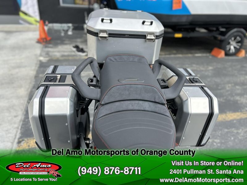 2025 Can-Am CANYON XT Image 12