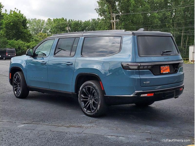 2026 Jeep Grand Wagoneer L Summit Obsidian 4x4