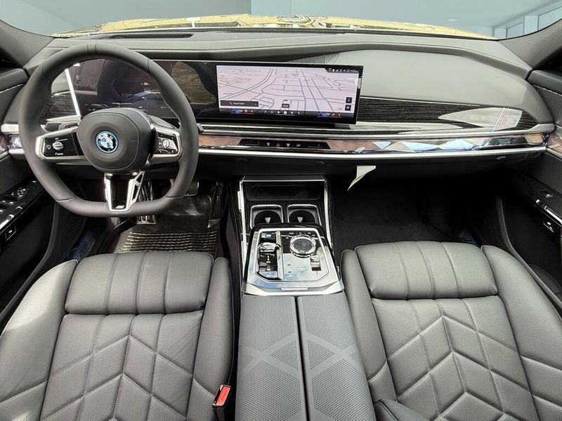 2025 BMW i7 eDrive50Image 26