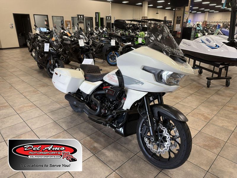 Used 2024 Harley-Davidson ROAD GLIDE CVO ST Image 1