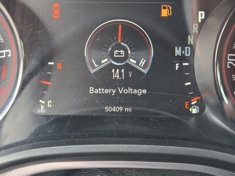 Used 2019 Dodge Challenger SXT RWD