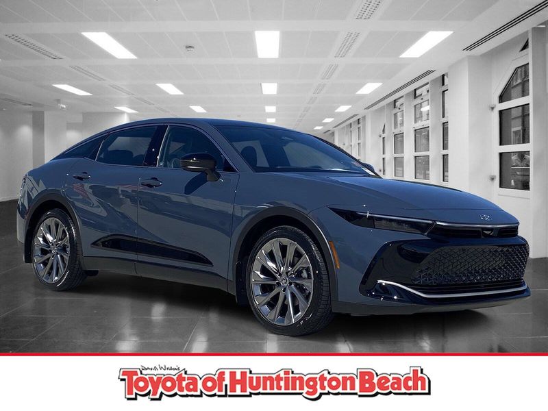 New 2026 Toyota Crown LimitedImage 1