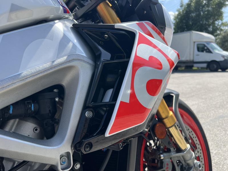 2024 Aprilia Tuono V4 Factory 1100 