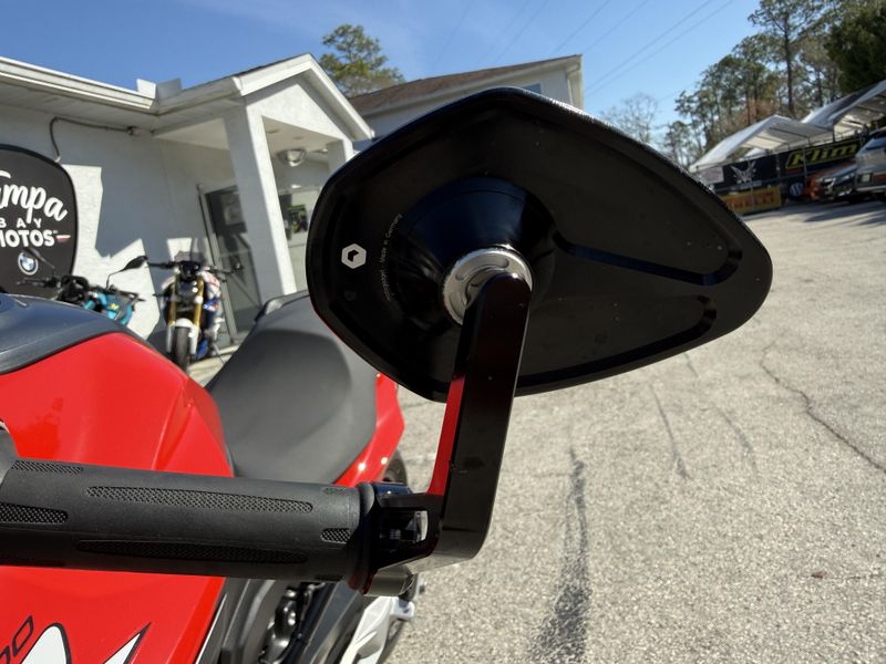 2024 BMW F 900 R Low