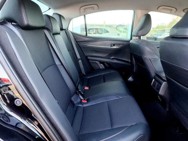 Used 2025 Toyota Camry XLE
