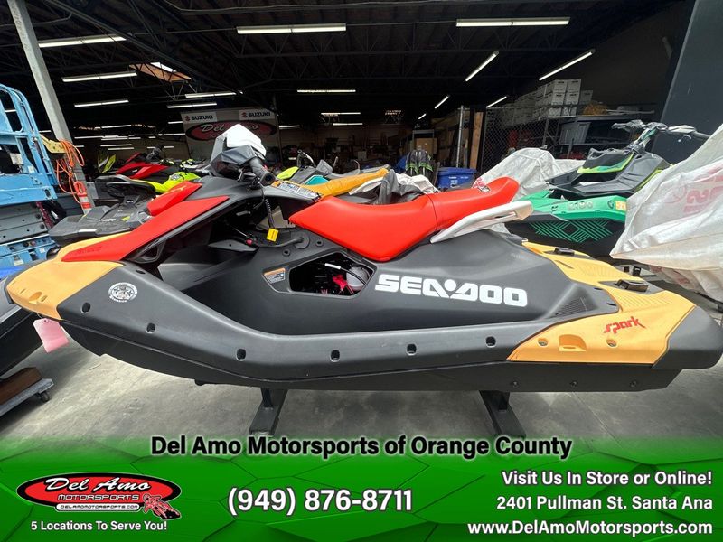 2024 Sea-Doo SPARK FOR 2 Image 5