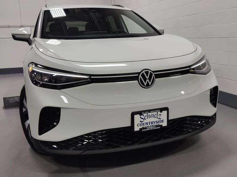 Used 2024 Volkswagen ID.4 StandardImage 3
