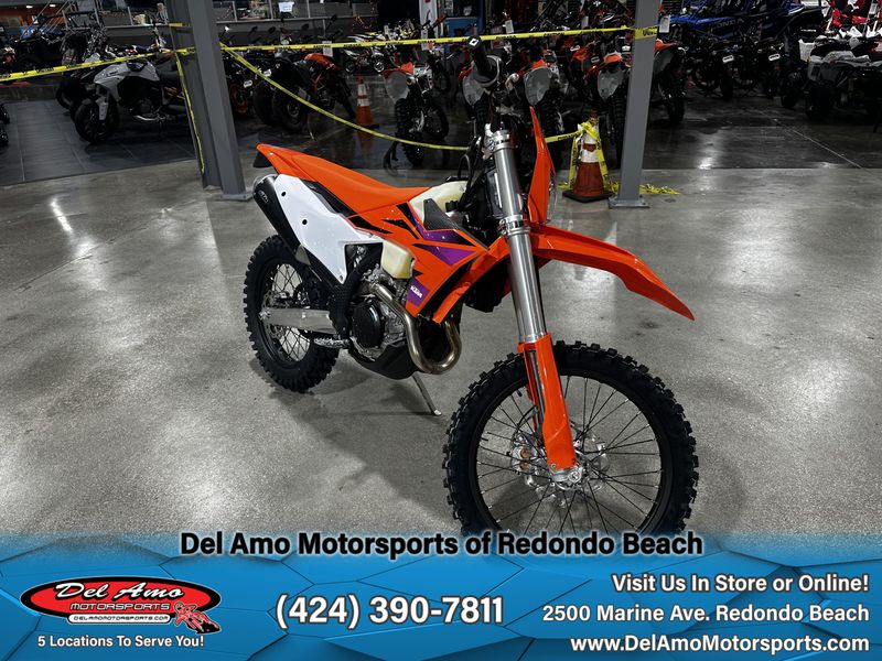 2024 KTM 500 XW-F  in a ORANGE exterior color. Del Amo Motorsports of Redondo Beach (424) 304-1660 delamomotorsports.com 