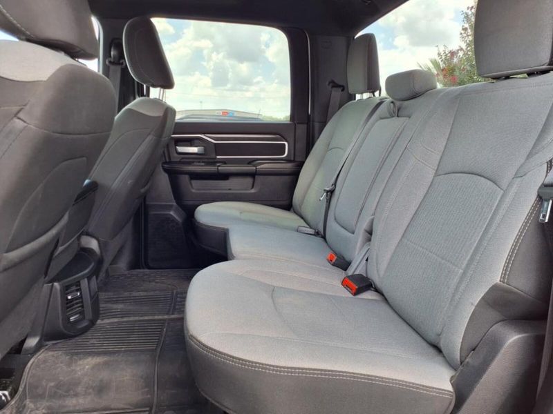 2024 Ram 2500 Big Horn photo 19