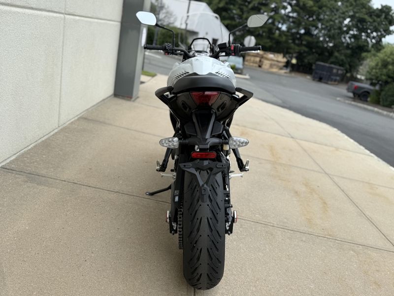 2024 Triumph Tiger Sport 660Image 5