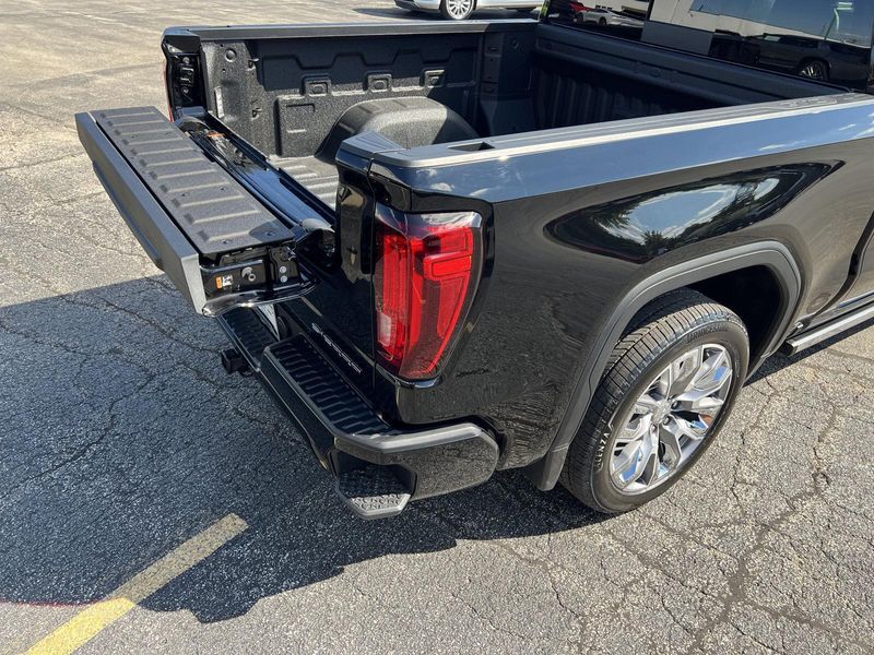2026 Gmc Sierra 1500 Denali photo 39