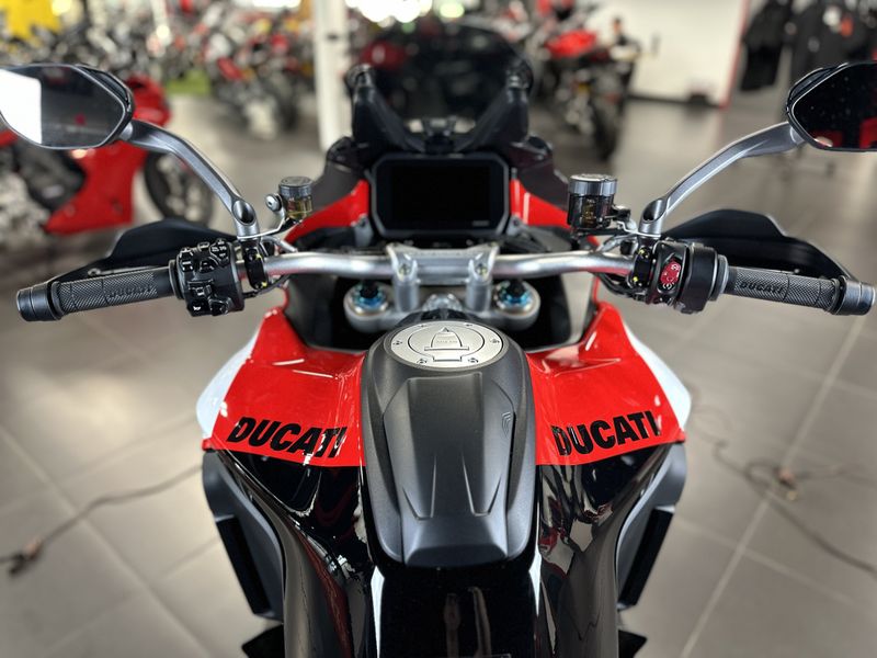 2024 Ducati MULTISTRADA V4 PIKES PEAKImage 7