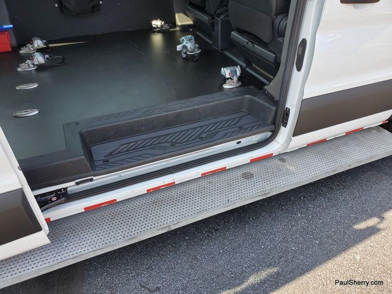 2020 Ford Transit photo 15