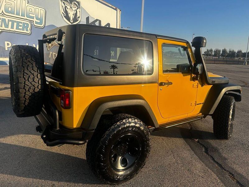 Used 2015 Jeep Wrangler JK RubiconImage 3